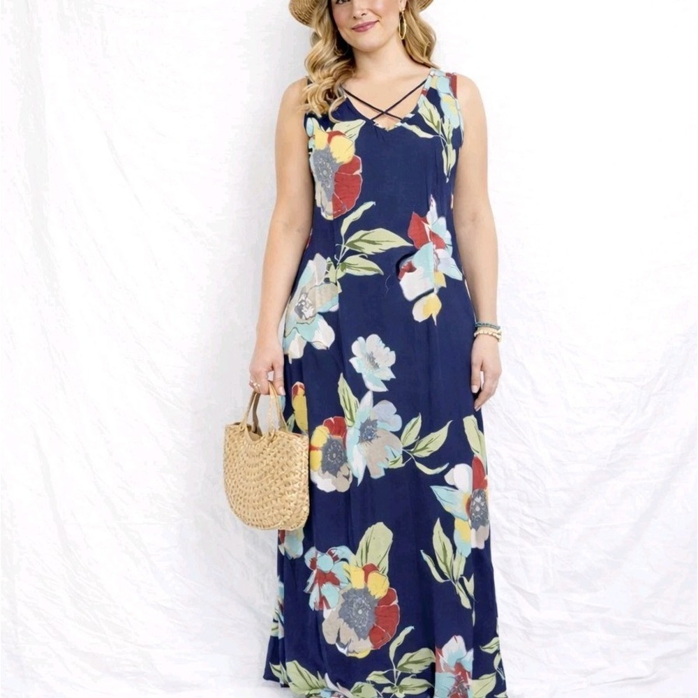 LIME N CHILI‎ Size Medium Stretch Knit Blue Floral Floor Length Sleeveless Maxi
